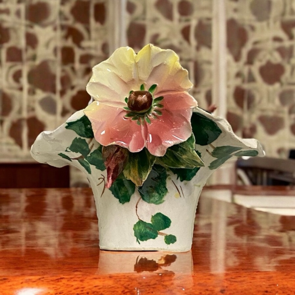 Vintage Capodimonte Italian Porcelain Flower Figurine